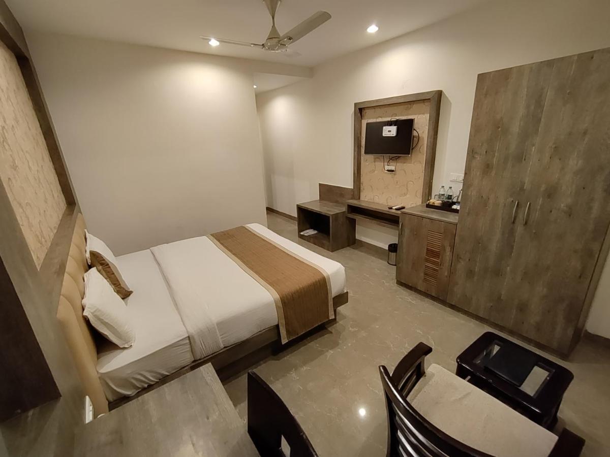 La Savanna By Dl Hotels & Resorts 兰纳加 外观 照片